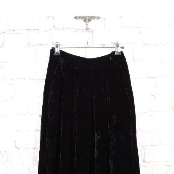 Evan-Picone Womens Black Velvet Side Hook Pleated Fully Lined Maxi Skirt - Picture 2 of 9